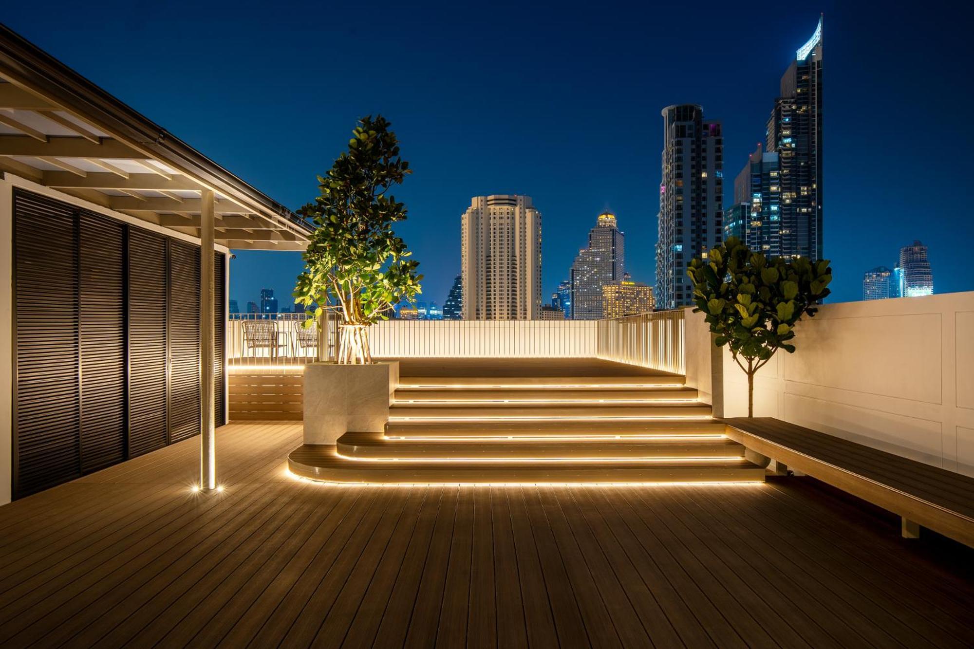 Saan Hotel Sathorn Бангкок Экстерьер фото